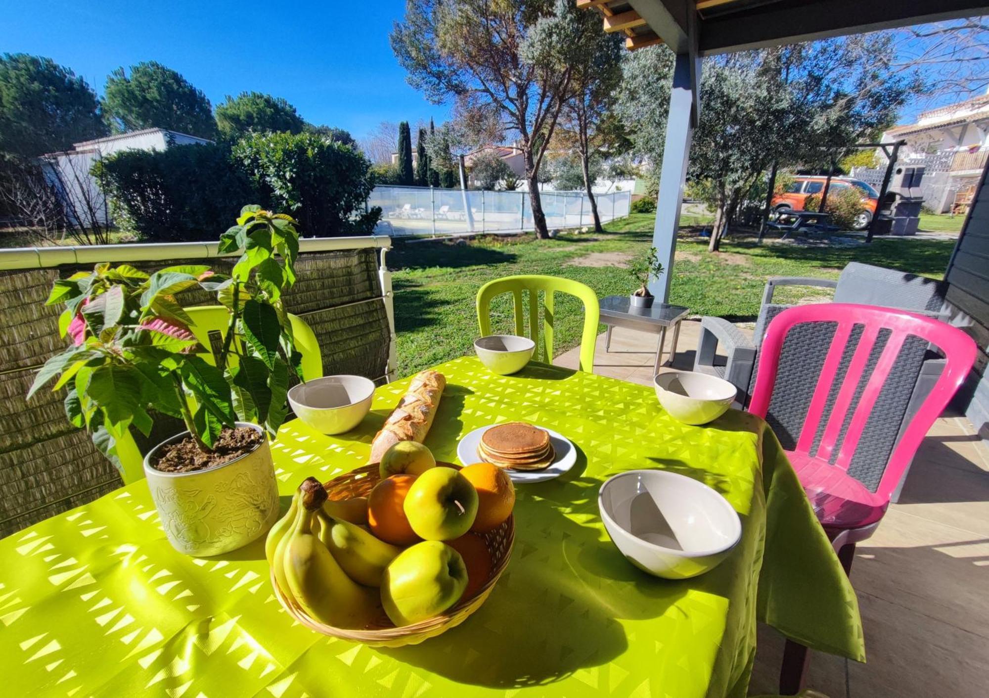 Les Gites De Ginestas Exterior foto
